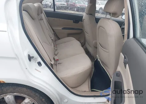 2006 Hyundai Accent Gls z USA, uszkodzony, nr VIN KMHCN46C56U056777